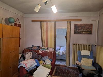 Eladó családi ház Makó