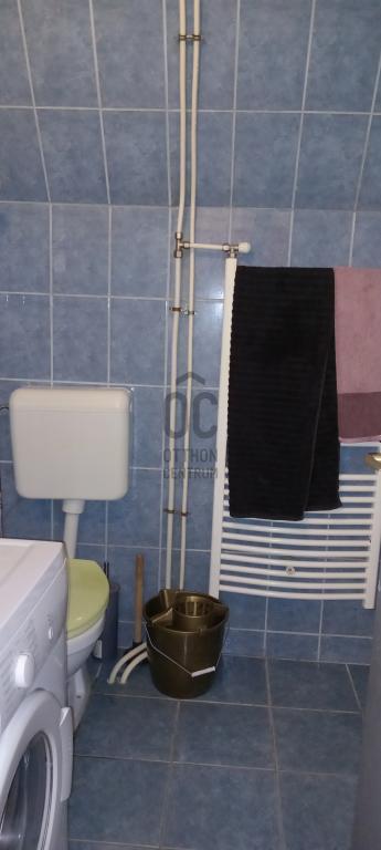 Eladó családi ház Taksony