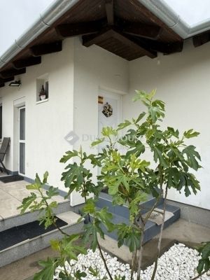 Eladó ikerház Szigetszentmiklós