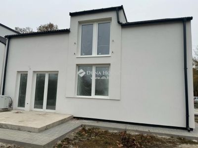 Eladó lakás Ráckeve