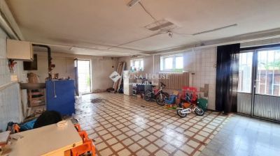 Eladó családi ház Kartal