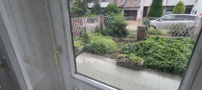 Eladó családi ház Békéscsaba