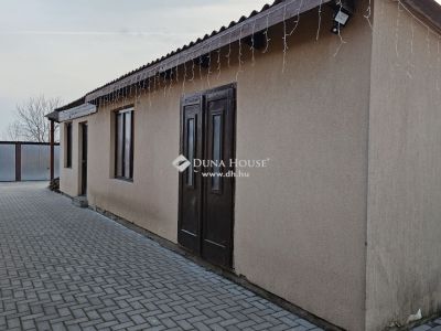 Eladó családi ház Nagyharsány