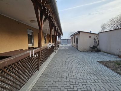 Eladó családi ház Nagyharsány