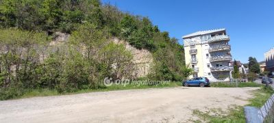 Eladó lakóövezeti telek Salgótarján