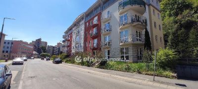 Eladó lakóövezeti telek Salgótarján