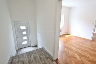 Eladó családi ház Tolna