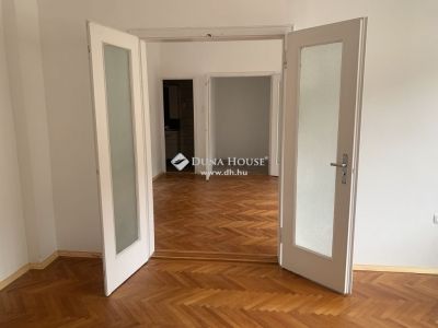 Eladó családi ház Tolna