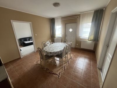 Eladó családi ház Albertirsa
