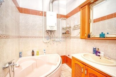 Eladó családi ház Budapest