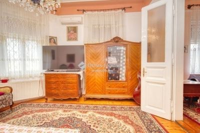Eladó családi ház Budapest