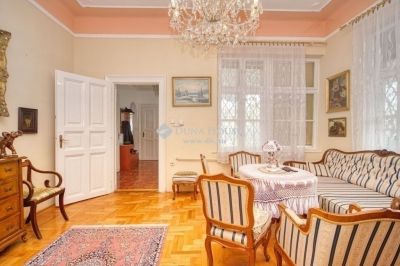 Eladó családi ház Budapest