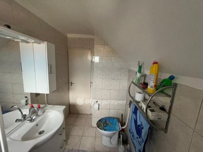 Eladó családi ház Debrecen