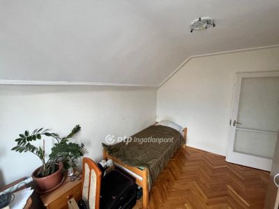 Eladó családi ház Debrecen