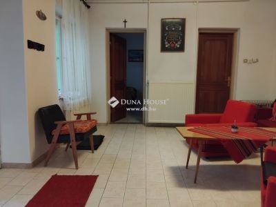 Eladó családi ház Pécs
