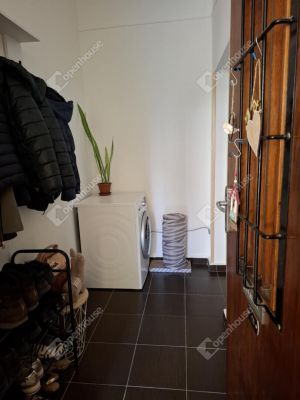 Eladó lakás Veszprém