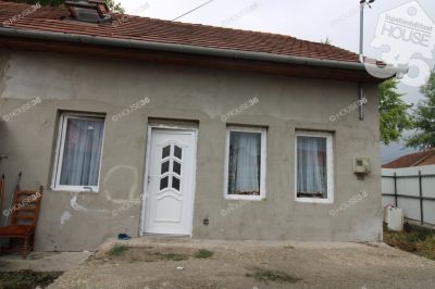Eladó családi ház Nagykőrös