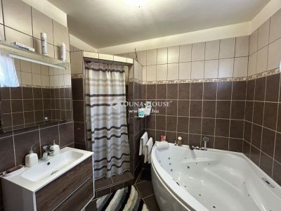 Eladó családi ház Dabas