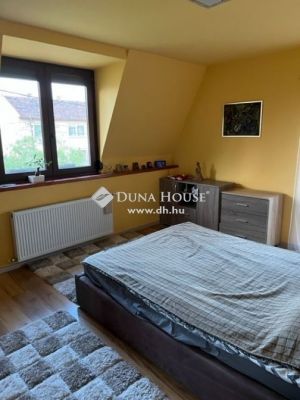 Eladó családi ház Budapest