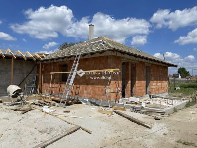 Eladó ikerház Inárcs