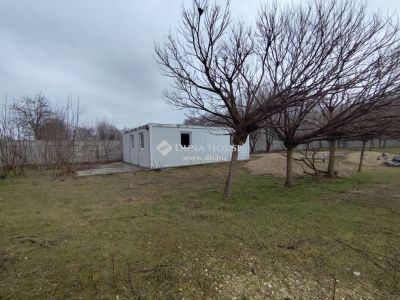 Eladó tanya Bugyi