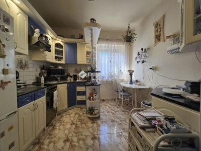 Eladó családi ház Budapest