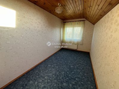 Eladó családi ház Inárcs
