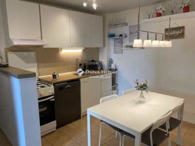 Eladó lakás Budapest