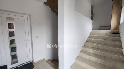 Eladó családi ház Sándorfalva