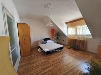 Eladó családi ház Szentes