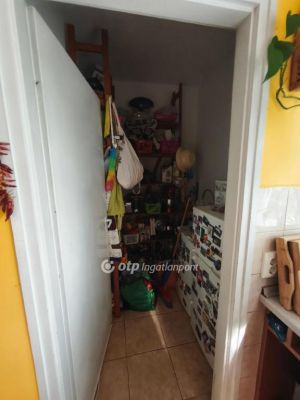 Eladó családi ház Szentes