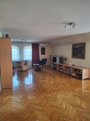 Eladó családi ház Veresegyház