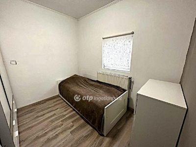 Eladó családi ház Tárnok