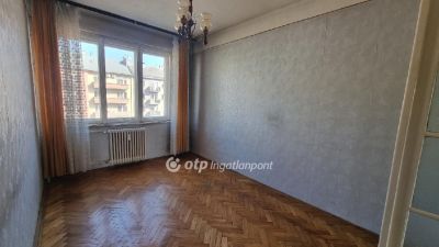 Eladó lakás Budapest
