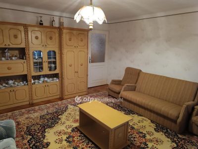Eladó családi ház Debrecen