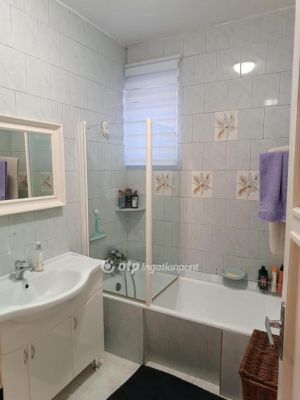 Eladó családi ház Debrecen