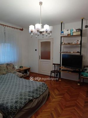 Eladó családi ház Debrecen