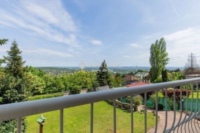 Eladó családi ház Budapest