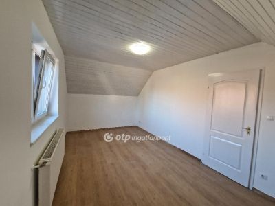 Eladó családi ház Csorna