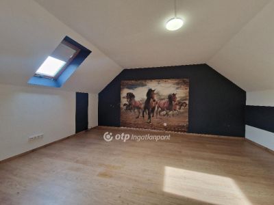 Eladó családi ház Csorna