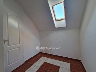 Eladó családi ház Csorna