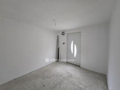 Eladó családi ház Kaba