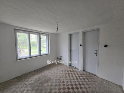 Eladó családi ház Kaba