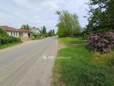 Eladó lakóövezeti telek Nyíregyháza