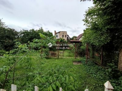 Eladó családi ház Budapest