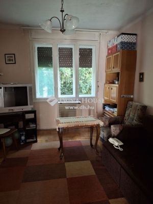 Eladó családi ház Budapest