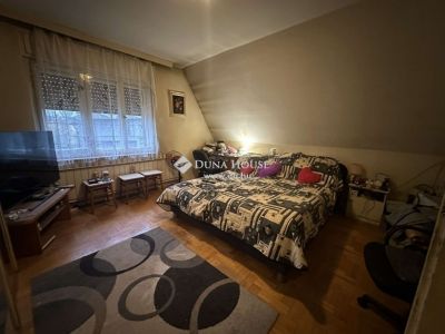 Eladó családi ház Budapest
