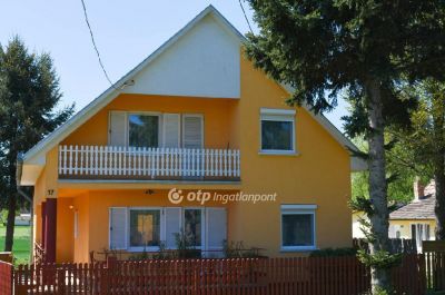 Eladó családi ház Verseg