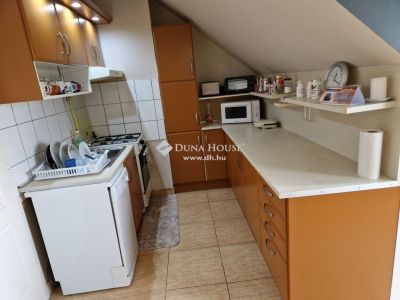 Eladó lakás Monor