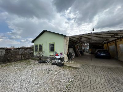 Eladó családi ház Debrecen